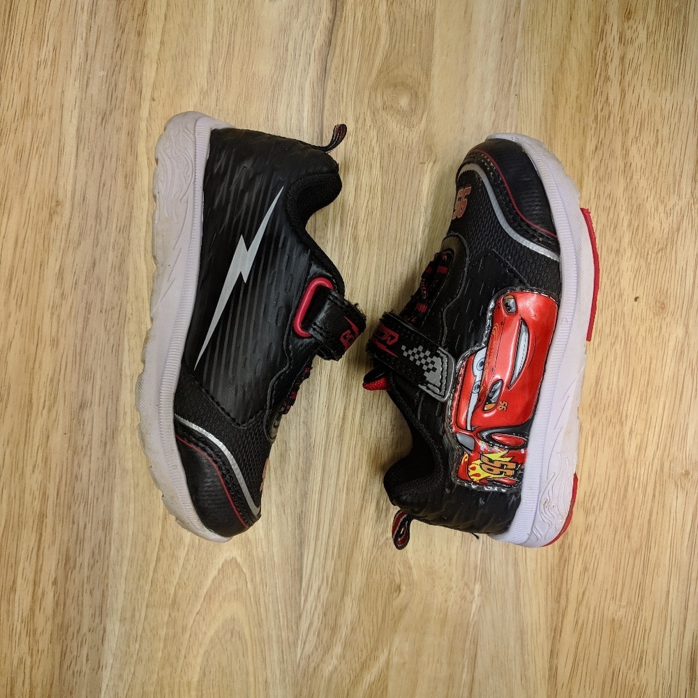 💥2/$10💥 Cars light up sneakers